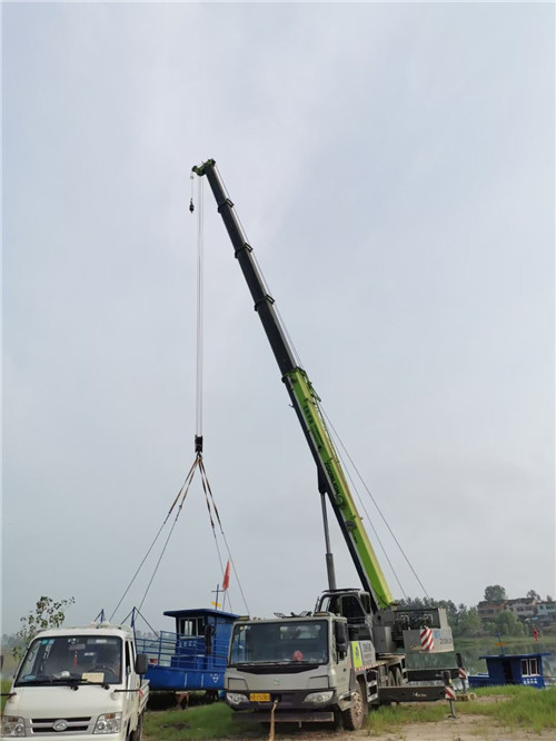 康平县桥梁建设吊装案例